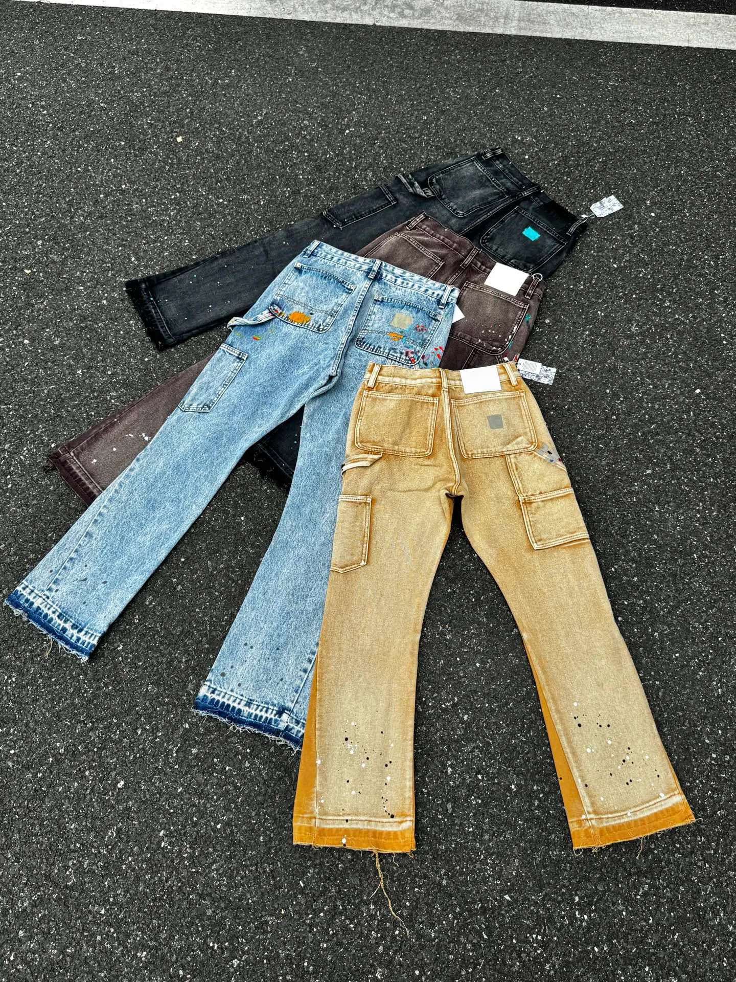 P250 (G95 black) (G90 burgundy) (G94 blue) (G91 khaki) GALLERY DEPT. Spliced ​​patchwork splash-ink denim flared pants washed and distressed spliced ​​jeans logging micro-flared jeans men and women same style Code number: 28 30 32 34 36